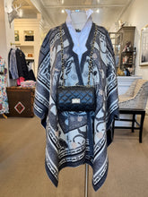 Load image into Gallery viewer, Franco Ferrari Pancake Shawl