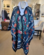 Load image into Gallery viewer, Franco Ferrari Pancake Shawl