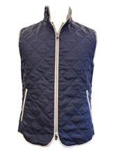 Load image into Gallery viewer, Waterville Fit Vest Linen Quilted Navy