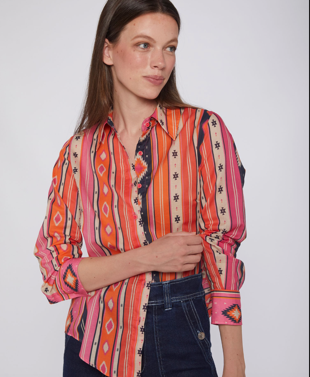 Vilagallo Women's NICOLA Black Shirt With Leopards And Stars Print 33001