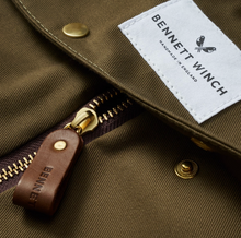 Load image into Gallery viewer, Bennett Winch Holdall Travel Bag Olive
