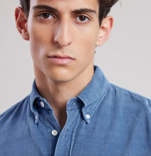 Load image into Gallery viewer, Hartford Pitt Cotton Corduroy BD Shirt Lt. Indigo