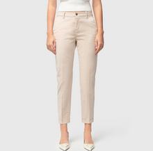 Load image into Gallery viewer, Mac Women's Chino Turn Up Ivory