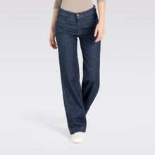 Load image into Gallery viewer, Mac Women's Wide Leg Jeans Dark Rinse