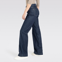 Load image into Gallery viewer, Mac Women's Wide Leg Jeans Dark Rinse