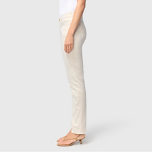 Load image into Gallery viewer, Mac Women's Dream Jean - Cream