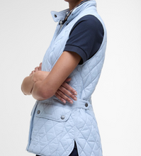 Load image into Gallery viewer, Barbour Women Otterburn Vest Breeze