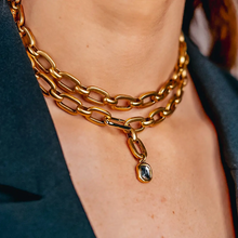 Load image into Gallery viewer, Loni Paul Chunky Gold Lariat w/Crystal Pendant