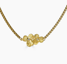 Load image into Gallery viewer, Loni Paul Clover Bar Necklace