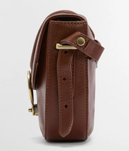 Load image into Gallery viewer, Barbour Women's Elm Leather Crossbody Bag