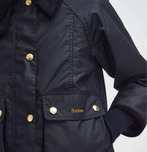 Load image into Gallery viewer, Barbour Women Cropped Beadnell Waxed Jacket
