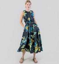 Load image into Gallery viewer, Psophia Cotton Satin Sleeveless Dress Black Floral