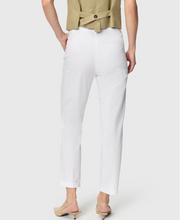 Load image into Gallery viewer, Mac Women's Chino Turn Up White
