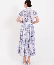 Load image into Gallery viewer, Lavi Bellel Cotton Dress Blue Roses