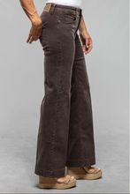 Load image into Gallery viewer, Mac Women's Wide Leg Jeans Brown Stone