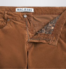 Load image into Gallery viewer, Mac Arne Pipe Fine Corduroy Brown Sugar