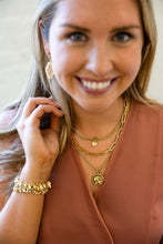 Load image into Gallery viewer, Loni Paul Jewelry - Small Modern Crystal Necklace
