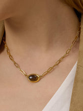 Load image into Gallery viewer, Flânerie by MAIQ - Shay 18K Gold Non-Tarnish Oval Stone Chain Necklace
