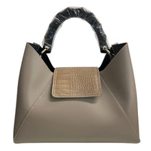 Load image into Gallery viewer, Modarno Chloe Leather Handbag with Flap
