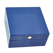Load image into Gallery viewer, Fornash - Bauble Box
