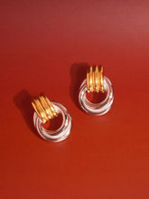 Load image into Gallery viewer, Flânerie by MAIQ - Wanda 18K Gold Non-Tarnish Classic Hoop Earring
