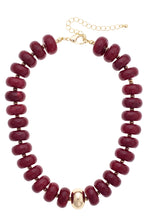 Load image into Gallery viewer, Canvas Style - San Sebastián Beaded Resin Necklace
