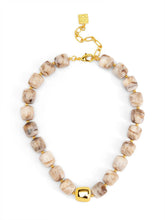 Load image into Gallery viewer, ZENZII Jewelry - Tessa Puffy Square Short Necklace
