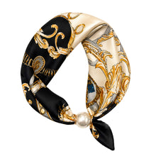 Load image into Gallery viewer, Queens Designs - Scarf Magnetic Necklace
