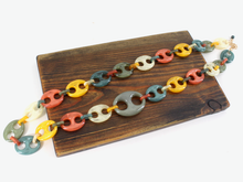 Load image into Gallery viewer, Pretty Persuasions - N26010 Bold Cut-Out Acrylic Oval Link Statement Necklace
