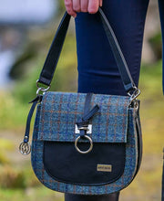 Load image into Gallery viewer, Mucros Weavers - Grace 782
