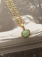 Load image into Gallery viewer, Flânerie - Winslow Non-Tarnish Green Stone Pendant Chain Necklace
