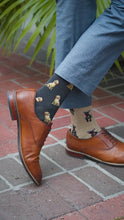 Load image into Gallery viewer, ELL &amp; Atty - Eleanor Socks

