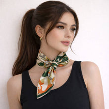 Load image into Gallery viewer, Winding River - Green Tassel Loop Scarf
