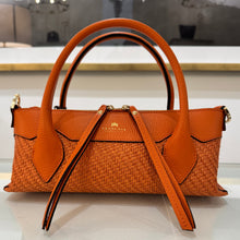 Load image into Gallery viewer, Cuoieria Fiorentina Holly Small Tote Raffia
