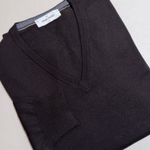 Load image into Gallery viewer, Gran Sasso Classic Merino V Neck Chocolate Brown
