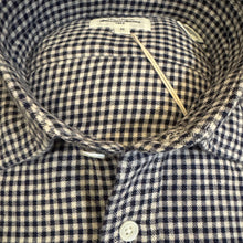 Load image into Gallery viewer, Hartford Washed Brushed Cotton Check Shirt Navy/Ivory
