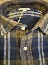 Load image into Gallery viewer, Hartford Cotton Flannel Shirt Army/Navy Plaid

