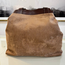 Load image into Gallery viewer, Gava Milano Vivienne Shopper Bag Velvet Corduroy
