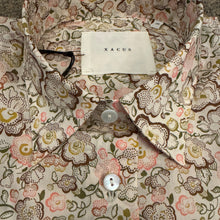 Load image into Gallery viewer, Xacus Women&#39;s Shirt - Pink, Green and Taupe Floral

