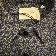 Load image into Gallery viewer, Xacus Women&#39;s Active Shirt - Navy w/Green Floral
