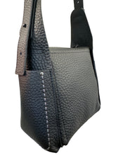 Load image into Gallery viewer, Plinio Visona Francine Shoulder Bag
