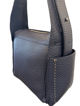 Load image into Gallery viewer, Plinio Visona Francine Shoulder Bag
