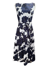 Load image into Gallery viewer, Amina Rubinacci Special ES Dress Navy Floral
