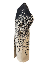 Load image into Gallery viewer, Psophia Black and White Oversized Coat
