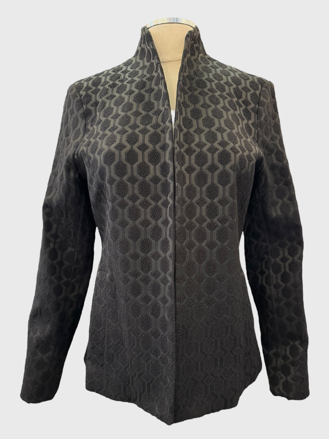 E&F Shaped Jacket Black Geo Texture