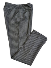Load image into Gallery viewer, E&amp;F front Slit Pant in Charcoal Herringbone
