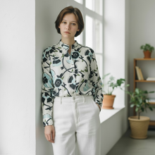 Load image into Gallery viewer, Vilagallo Linen Shirt Blue/Navy Floral
