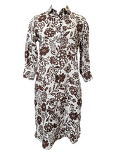 Load image into Gallery viewer, Rosso 35 Linen 3/4 Sleeve Dress with Brown Floral Print
