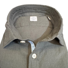 Load image into Gallery viewer, GMF SS Linen Shirt Solid Military Green
