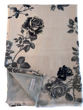 Load image into Gallery viewer, Janavi Merino Wool and Silk Floral Scarf
